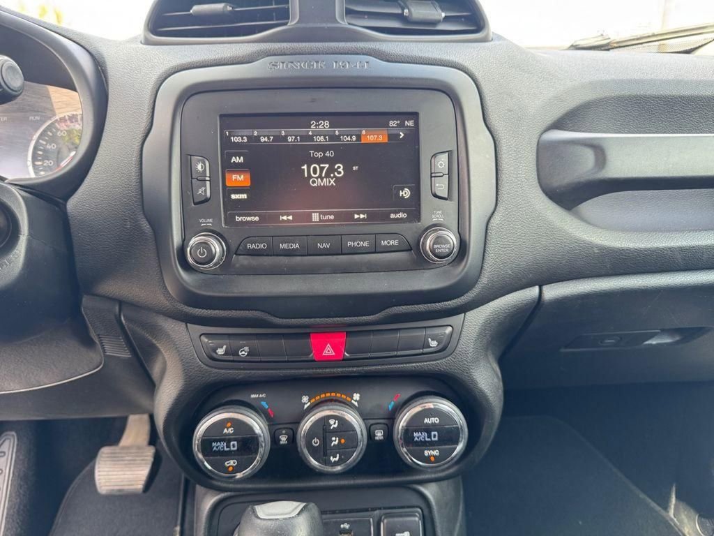 Used 2015 Jeep Renegade Limited w/ Safety & Security Group I AWD/4WD image 25