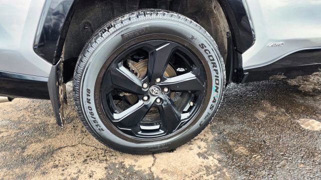 Used 2019 Toyota RAV4 XSE AWD/4WD image 46