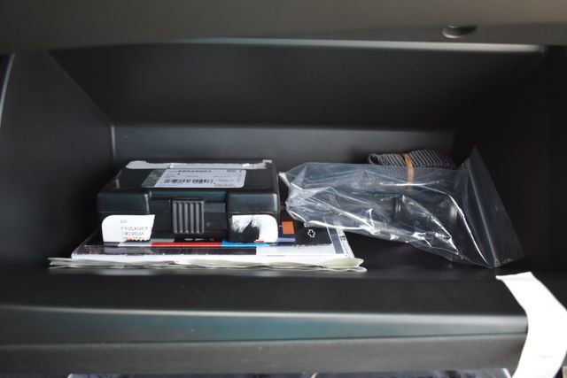 Used 2025 GMC Yukon Elevation AWD/4WD image 51