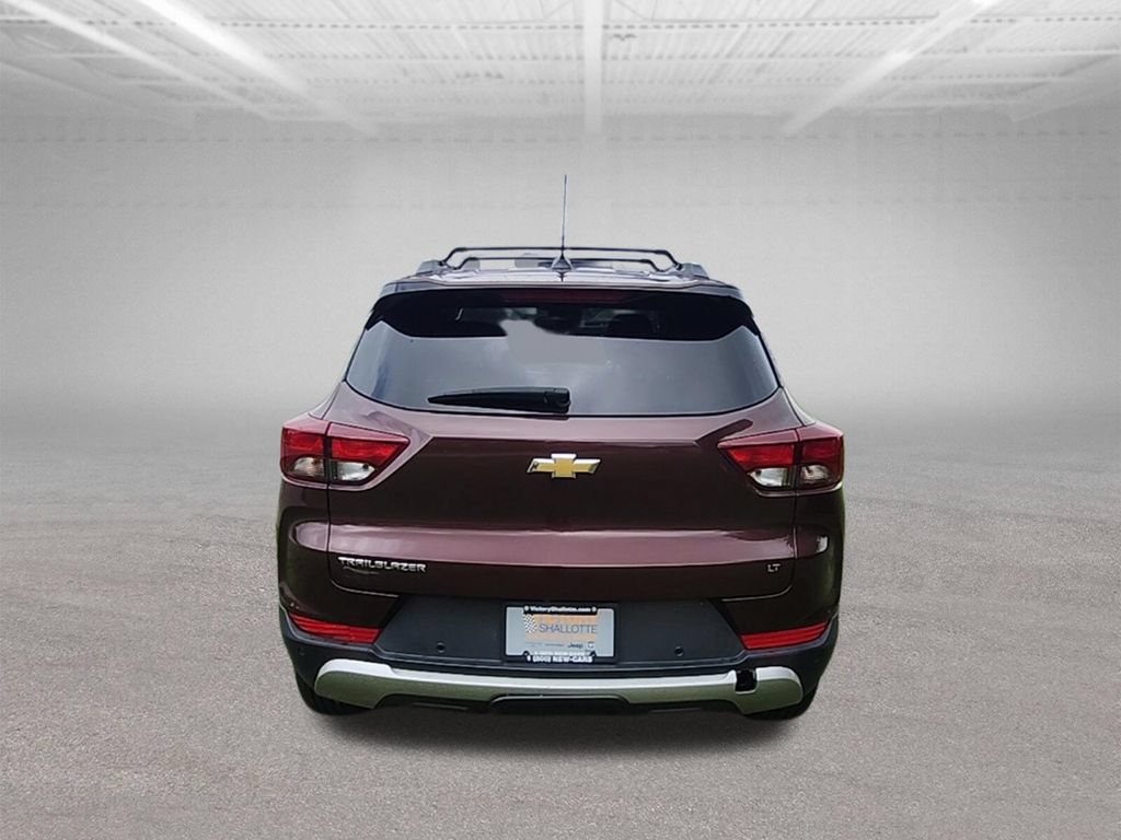 Used 2023 Chevrolet TrailBlazer LT w/ Convenience Package FWD image 28