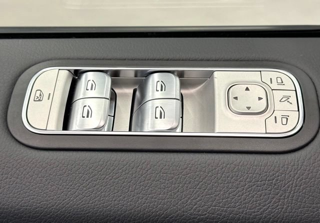 New 2027 Mercedes-Benz G 63 AMG 4MATIC image 39
