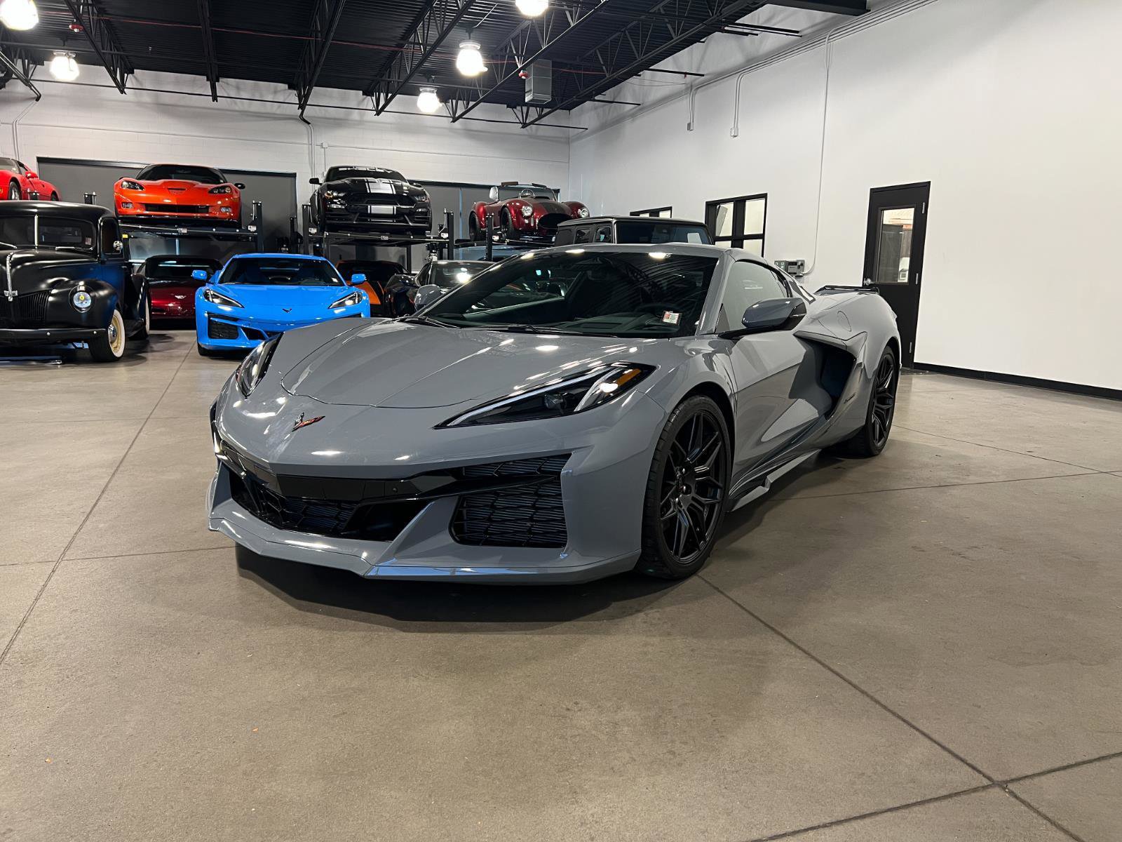 Used 2024 Chevrolet Corvette Z06 w/ Stealth Interior Trim Package image 7