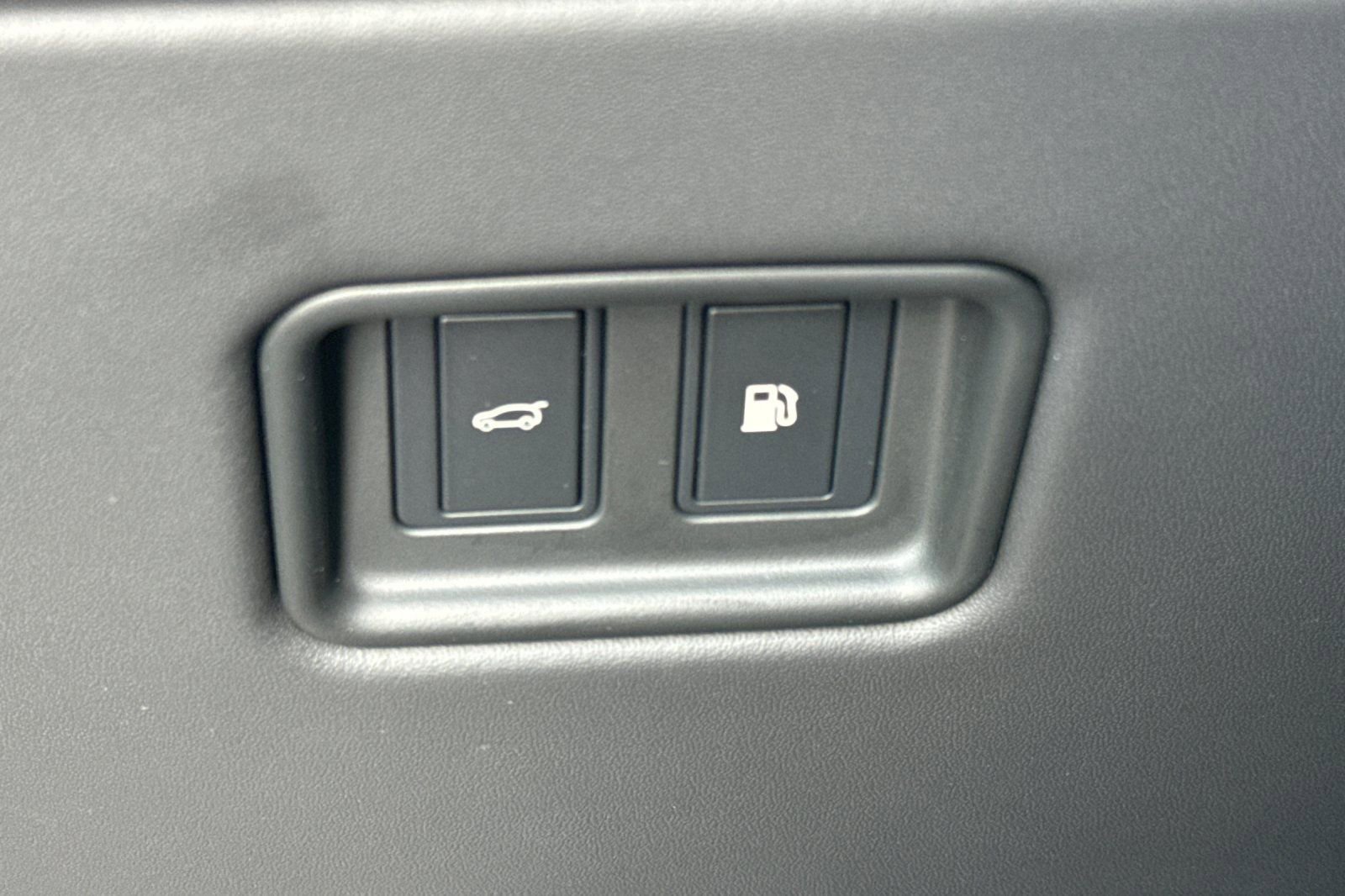 Used 2024 Land Rover Range Rover Autobiography image 32