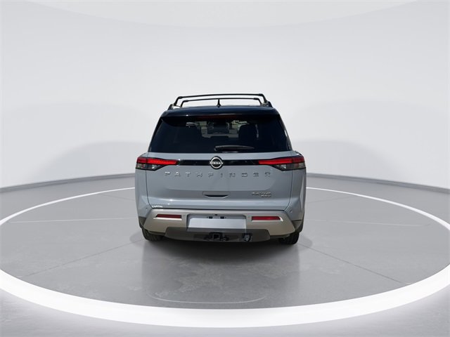 Used 2023 Nissan Pathfinder Platinum w/ Cargo Package image 6