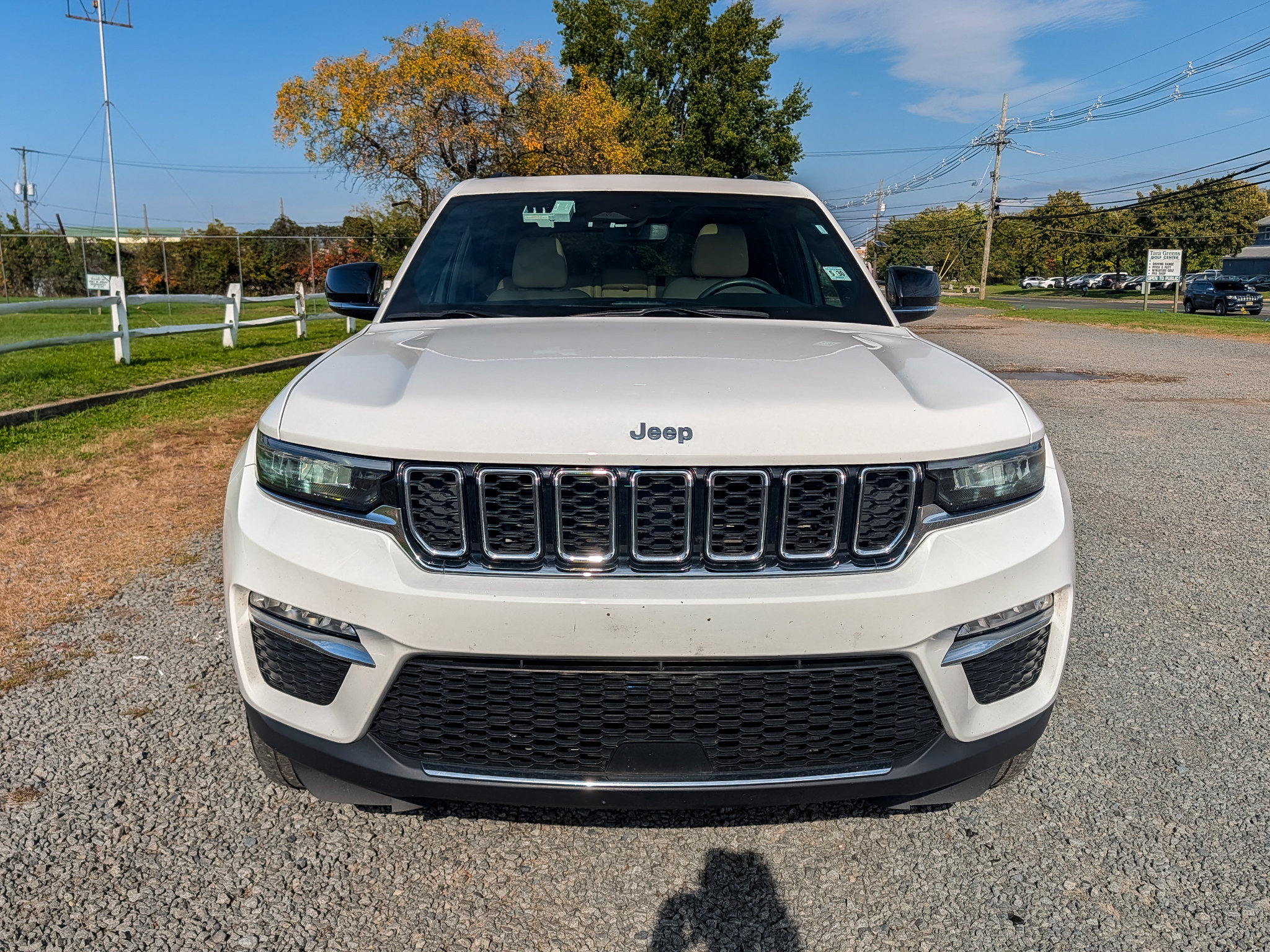 Used 2024 Jeep Grand Cherokee Limited 4xe AWD/4WD image 2