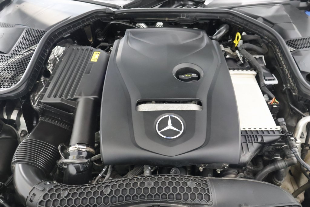 Certified 2018 Mercedes-Benz C 300 4MATIC Sedan image 28