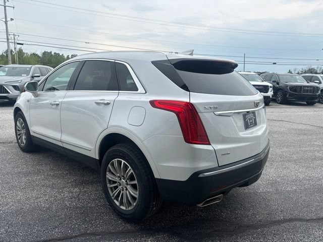 Certified 2019 Cadillac XT5 Luxury w/ Trailering Package AWD/4WD image 5