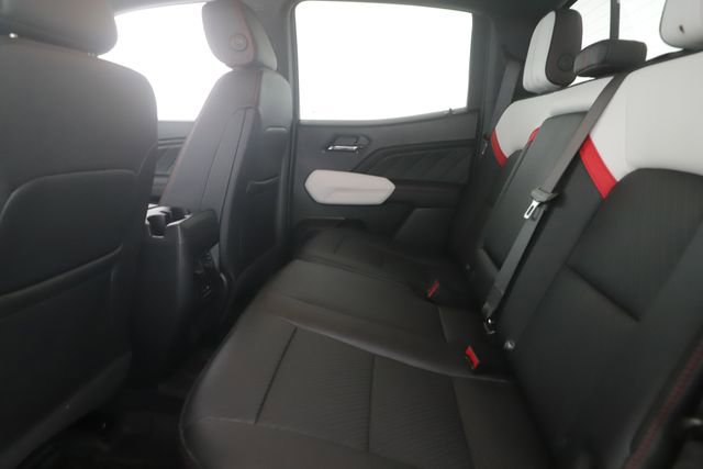 Used 2024 GMC Canyon AT4X image 29