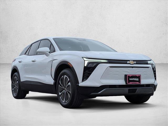 New 2026 Chevrolet Blazer EV LT image 3