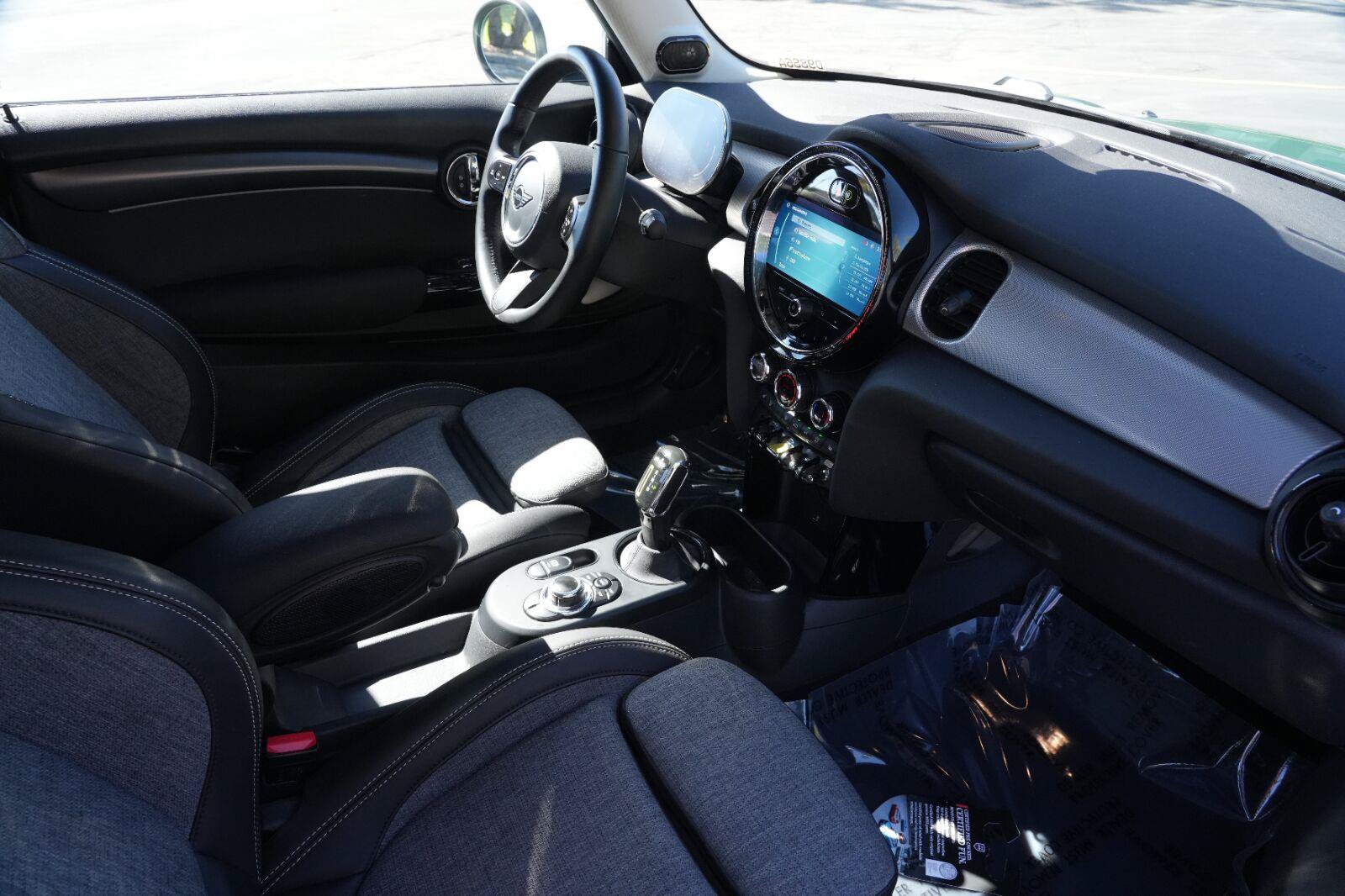 Used 2023 MINI Cooper SE FWD image 19