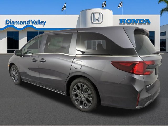 New 2026 Honda Odyssey Touring image 4