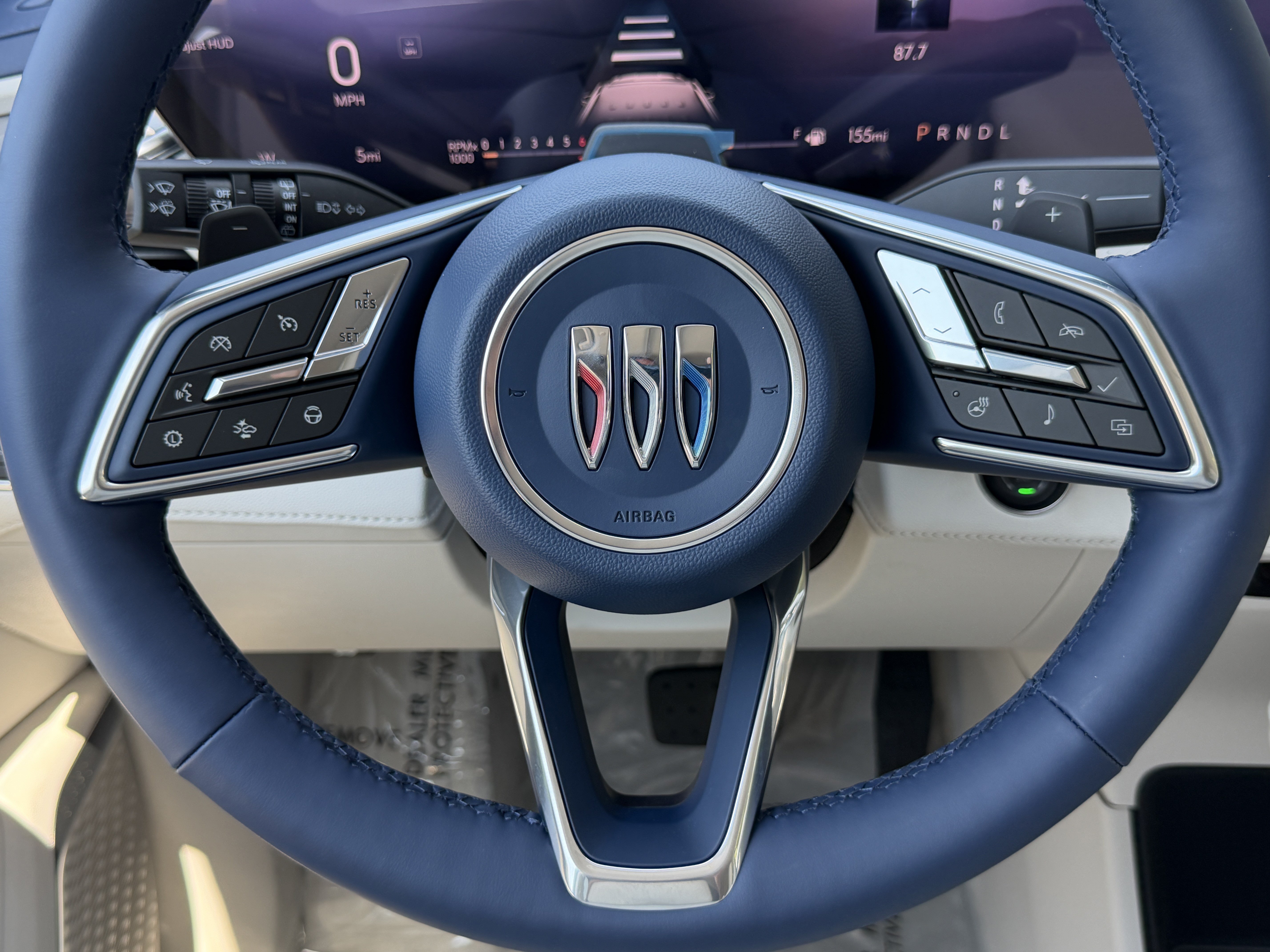New 2026 Buick Enclave Avenir w/ Super Cruise Package FWD image 41