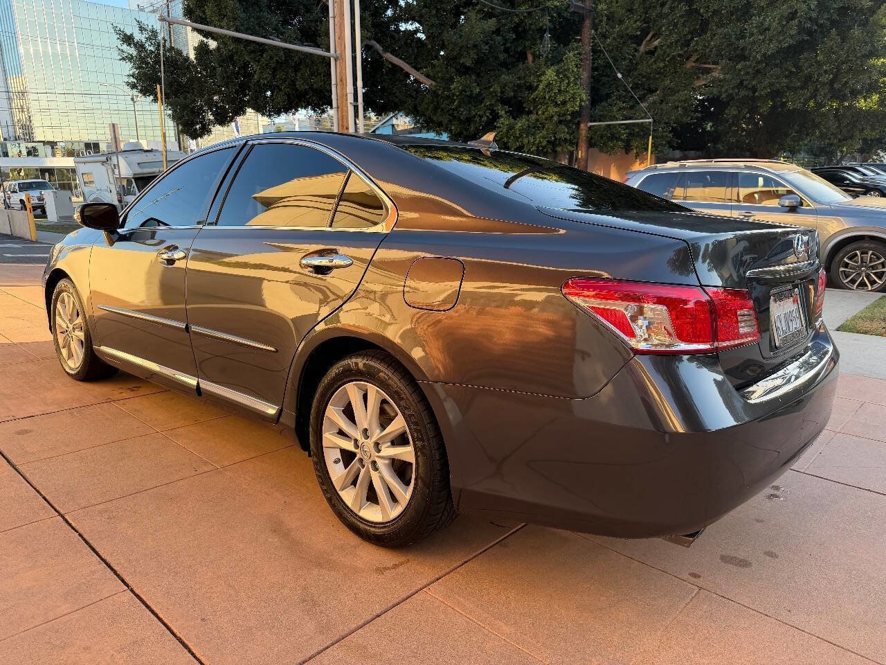 Used 2012 Lexus ES 350 image 6