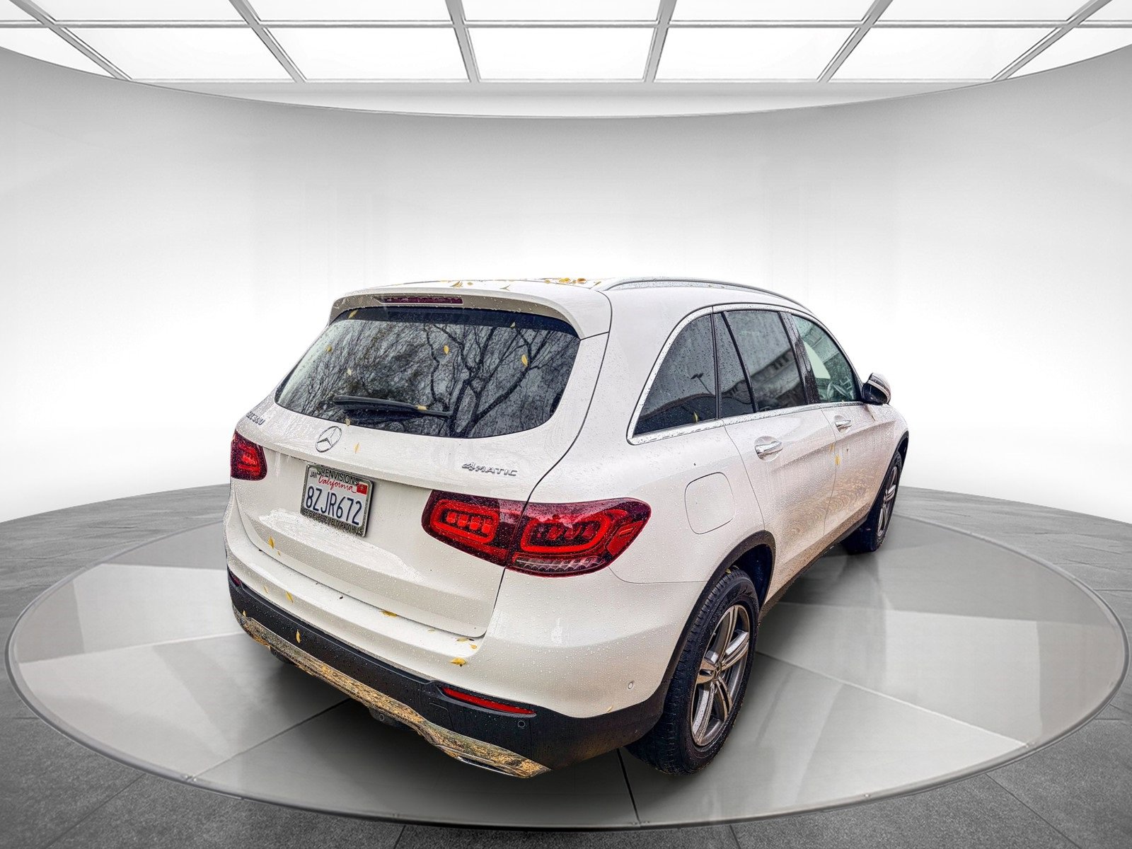Used 2022 Mercedes-Benz GLC 300 4MATIC image 3
