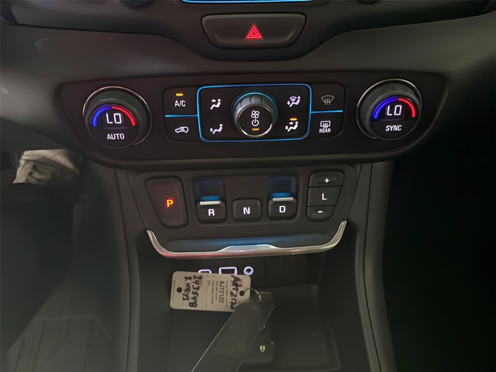 Certified 2020 GMC Terrain Denali w/ Denali Premium Package AWD/4WD image 24