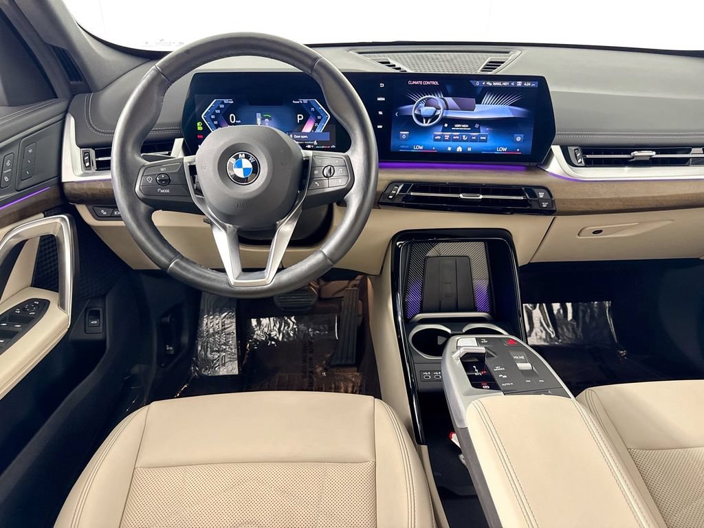 Used 2024 BMW X1 xDrive28i w/ Convenience Package AWD/4WD image 25