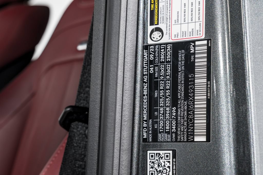 Used 2024 Mercedes-Benz G 63 AMG Squared image 11
