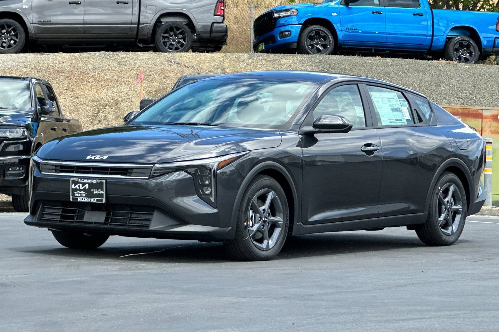 New 2026 Kia K4 FWD image 8