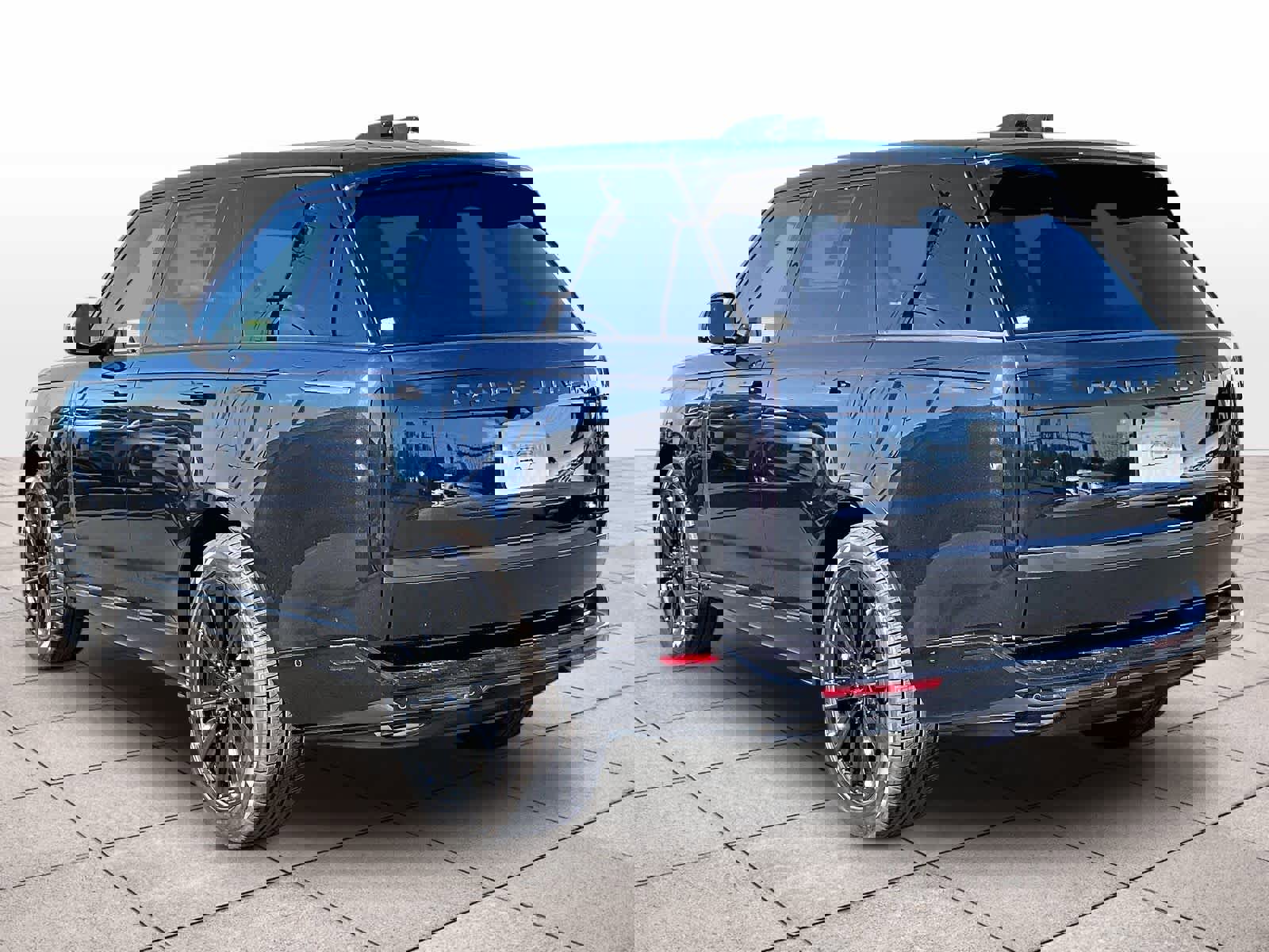 New 2026 Land Rover Range Rover SE image 3