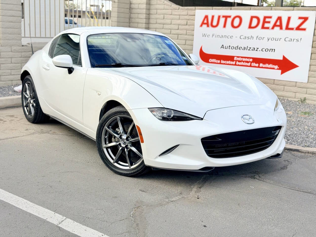 Used 2018 MAZDA MX-5 Miata RF Grand Touring