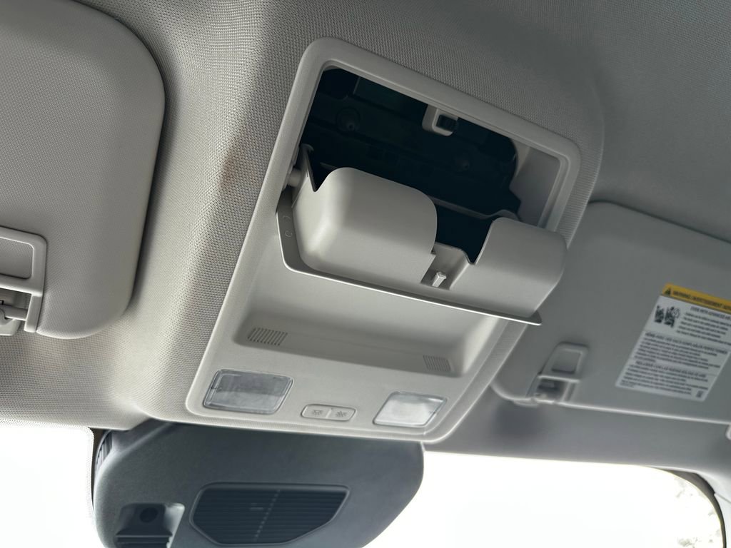 Used 2023 Ford Escape SE image 65