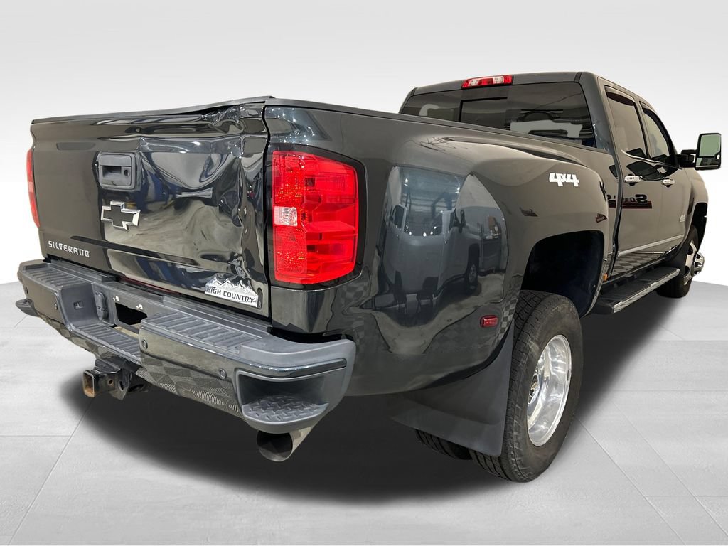 Used 2019 Chevrolet Silverado 3500 High Country w/ Duramax Plus Package AWD/4WD image 6