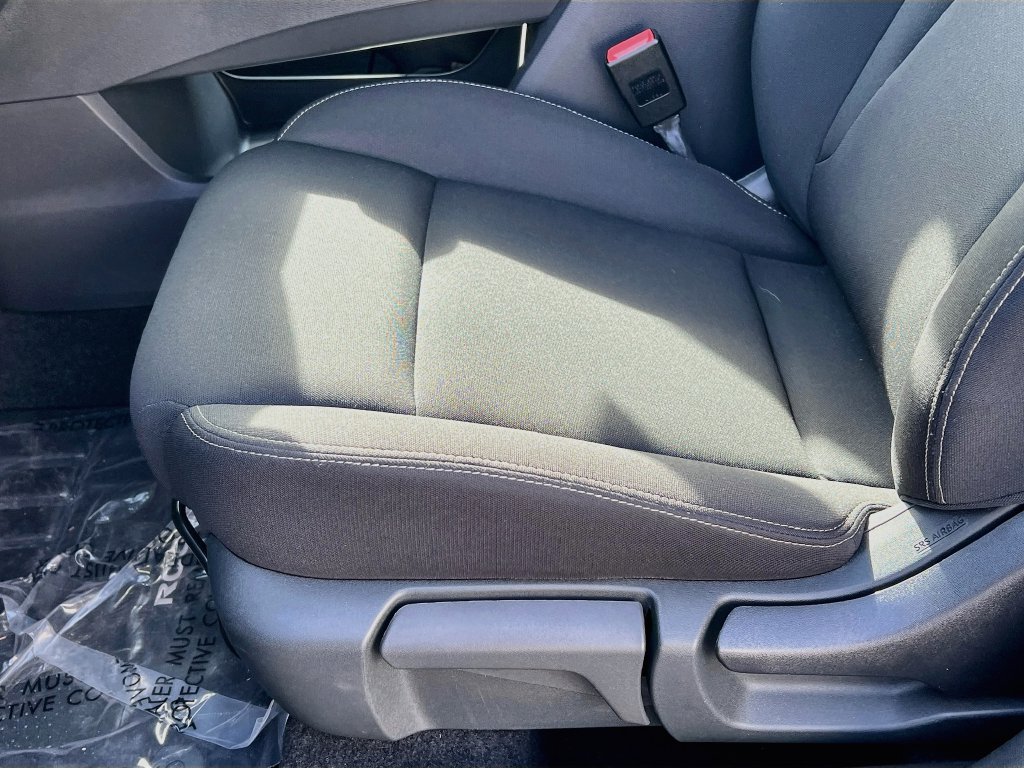 Used 2023 Nissan Rogue S AWD/4WD image 18