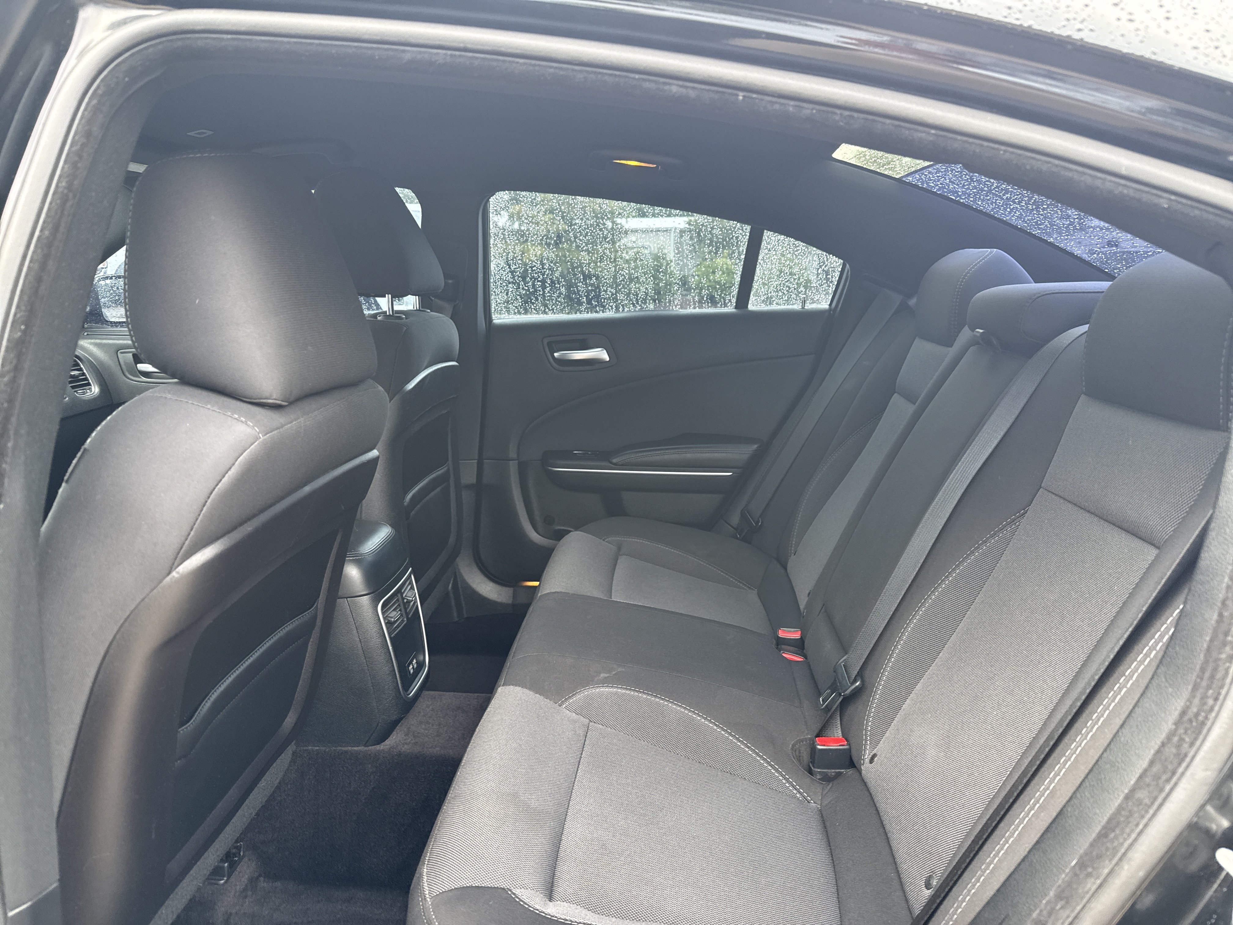 Used 2017 Dodge Charger SE w/ Popular Equipment Group RWD image 28