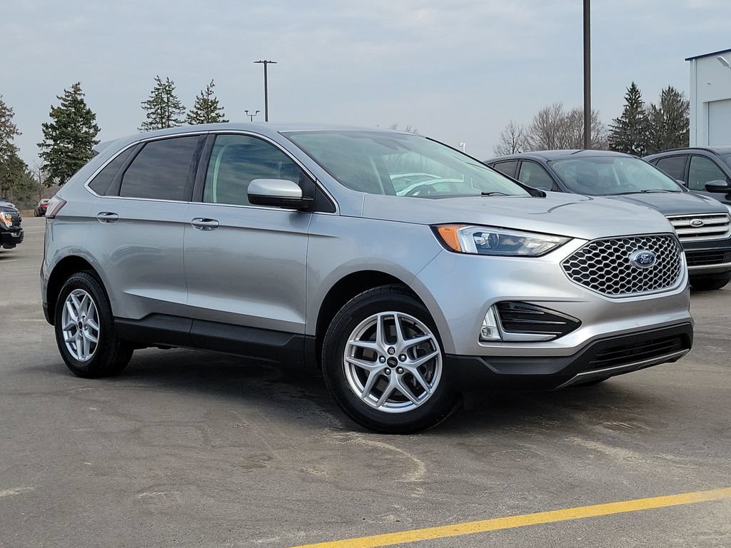 Used 2024 Ford Edge SEL w/ Convenience Package AWD/4WD image 35