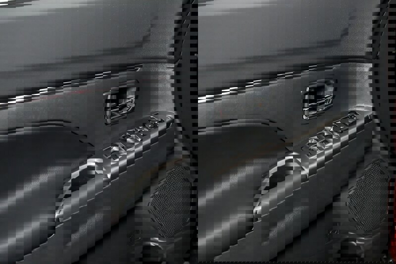 New 2025 Mitsubishi Outlander Sport SE image 10