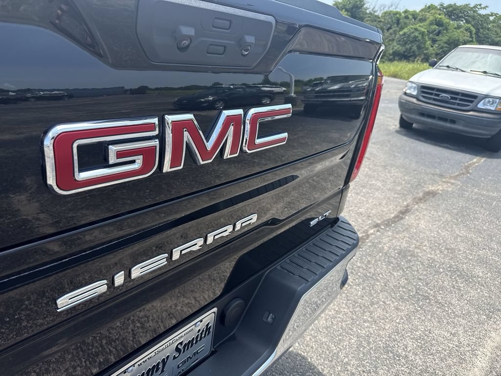 Used 2026 GMC Sierra 1500 SLT w/ SLT Premium Package AWD/4WD image 38