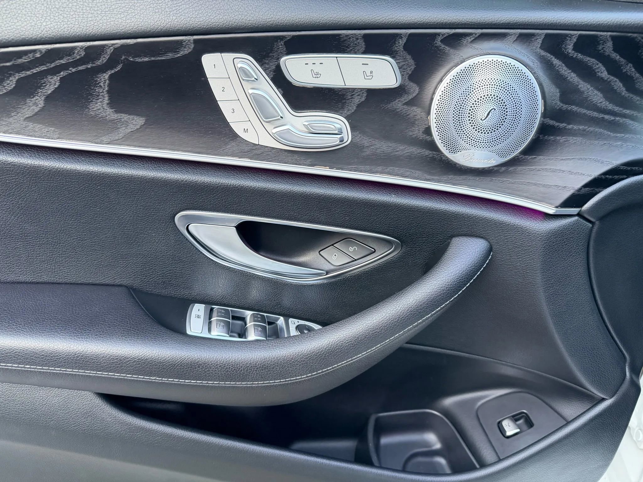 Used 2019 Mercedes-Benz E 300 image 20