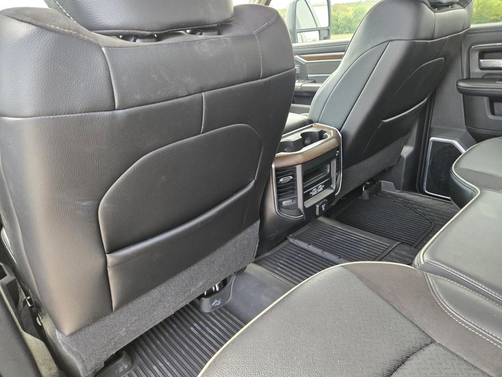 Used 2024 RAM 3500 Laramie w/ Towing Technology Group image 26