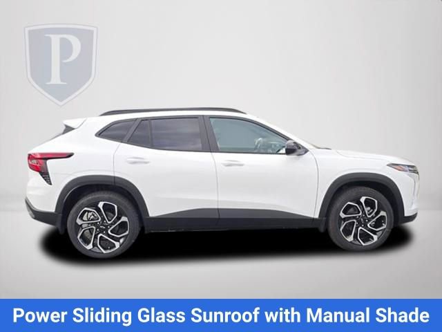 New 2026 Chevrolet Trax RS image 5