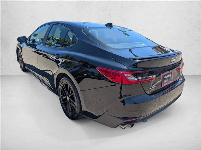 Used 2025 Toyota Camry SE w/ Convenience Package AWD/4WD image 8