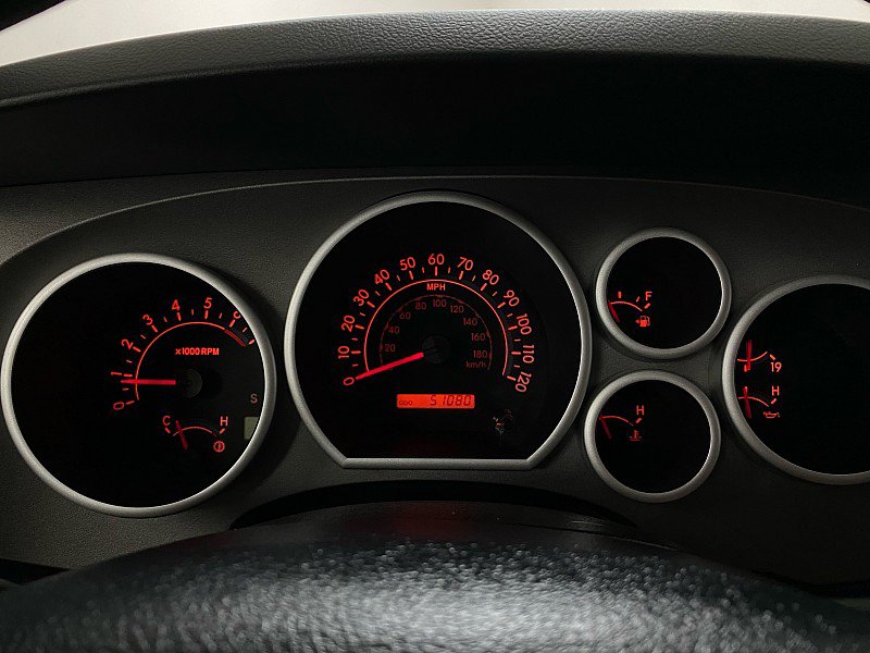 Used 2010 Toyota Tundra 4x4 Double Cab image 18