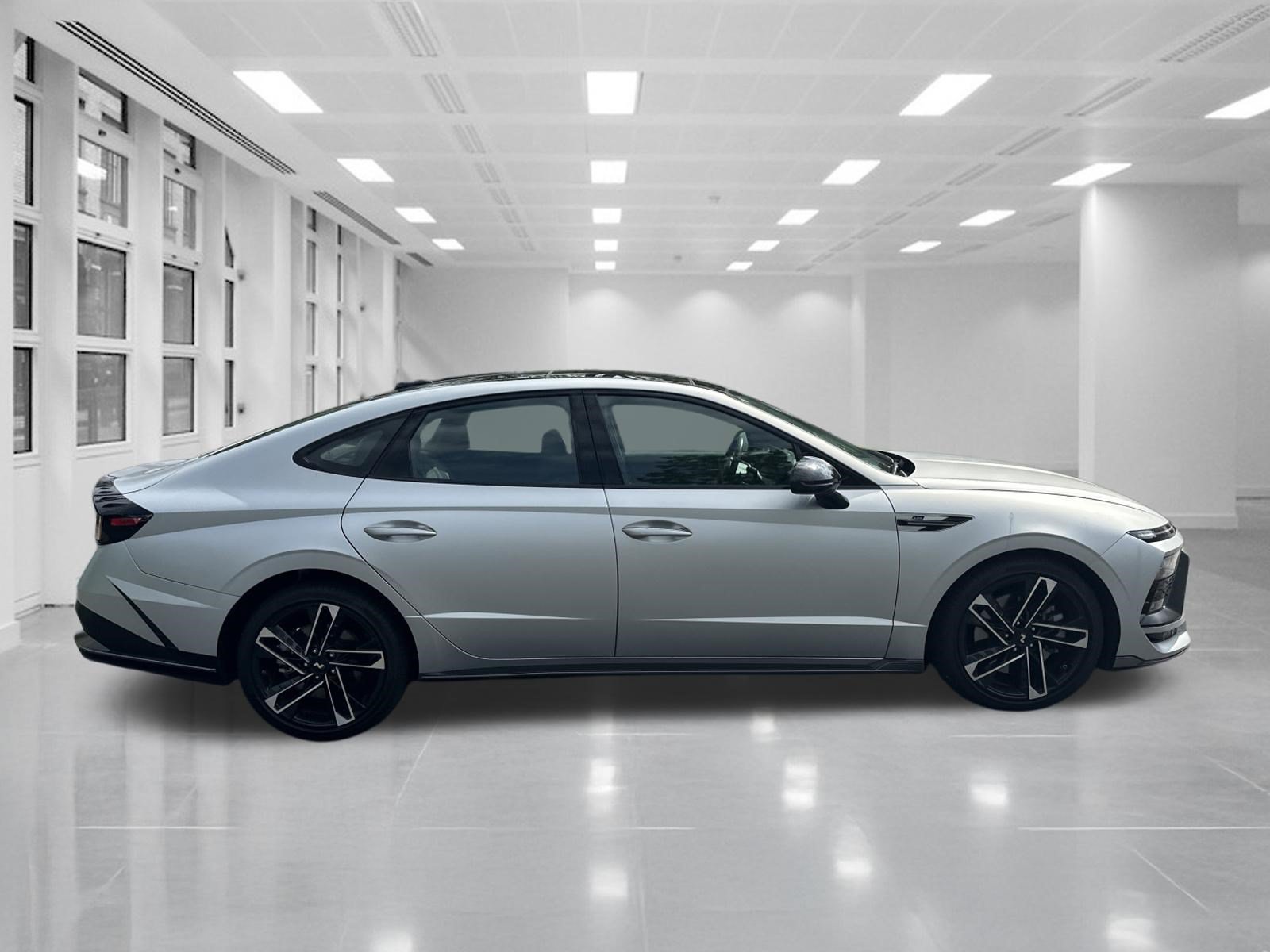 Used 2025 Hyundai Sonata N Line FWD image 4