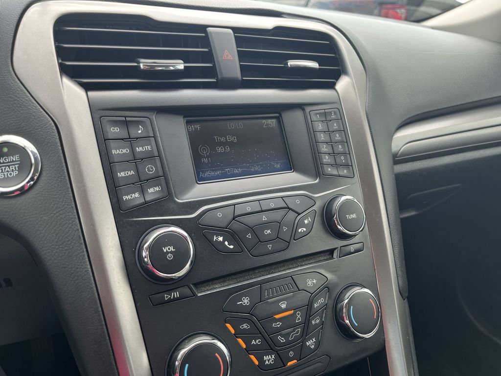 Used 2018 Ford Fusion S FWD image 16