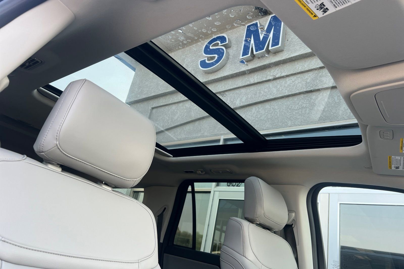 New 2025 Ford Expedition Max Active image 16