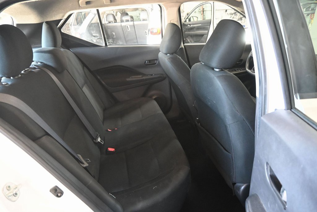 Used 2024 Nissan Kicks S image 7