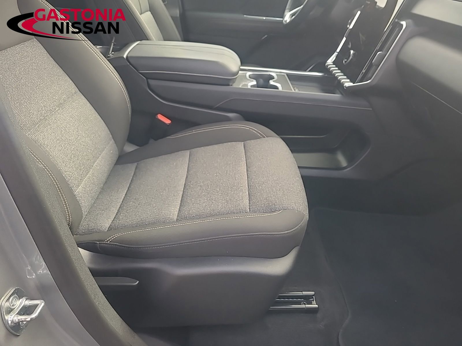 Used 2025 GMC Acadia Elevation image 15