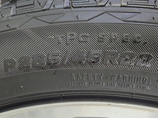 Used 2014 Cadillac Escalade Premium image 35