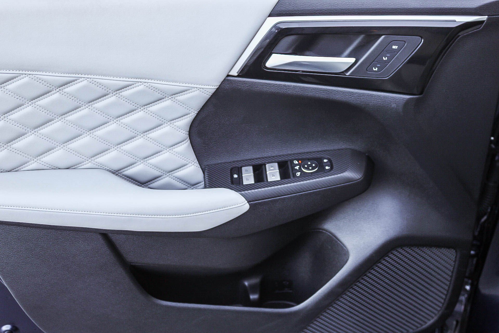 Used 2022 Mitsubishi Outlander SEL image 21