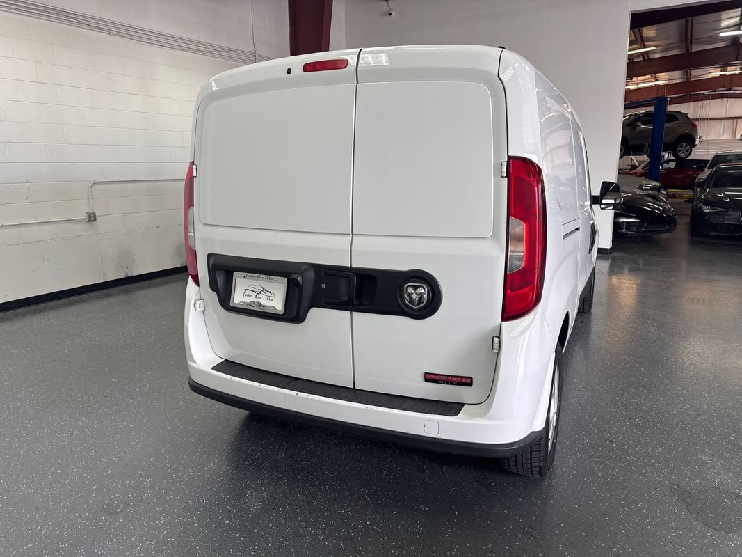 Used 2022 RAM ProMaster City Tradesman FWD image 4