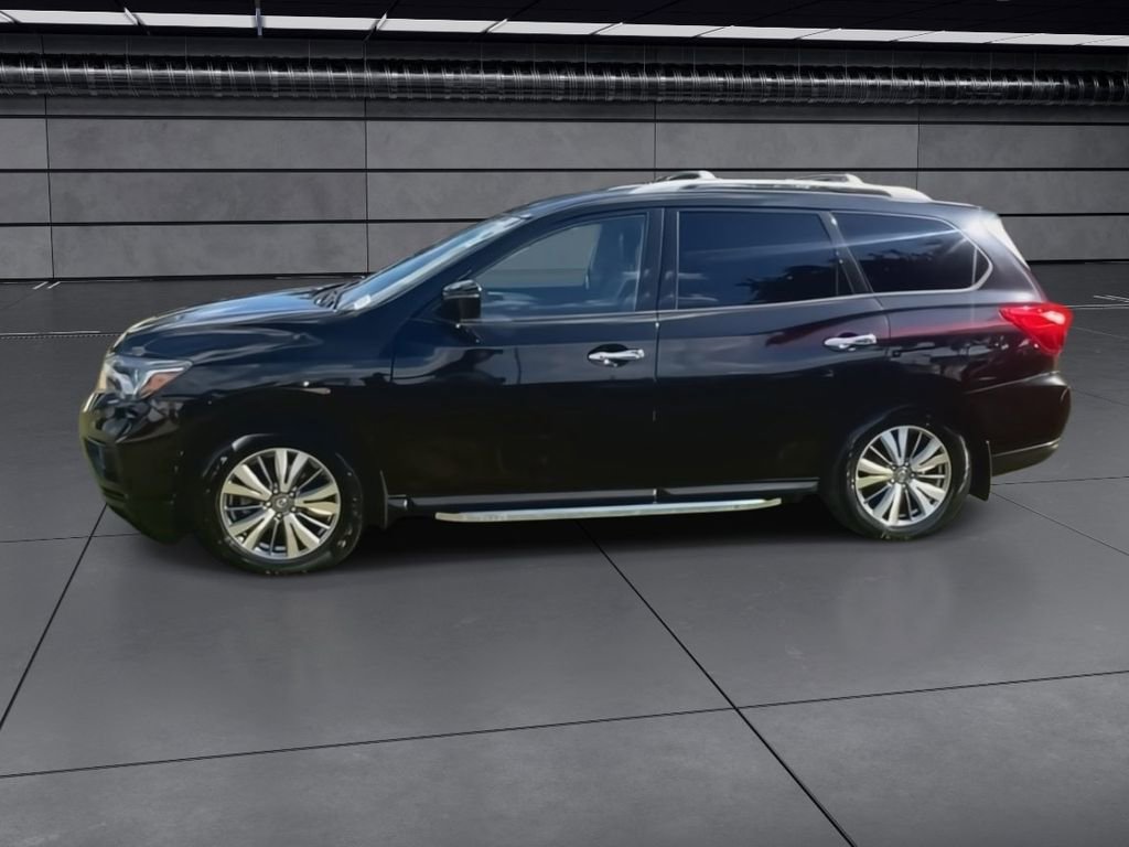 Used 2019 Nissan Pathfinder SL image 5