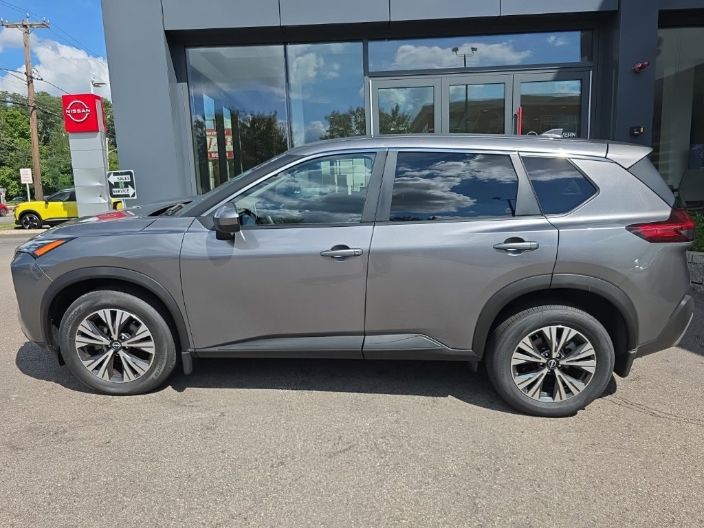 Certified 2023 Nissan Rogue SV AWD/4WD image 3