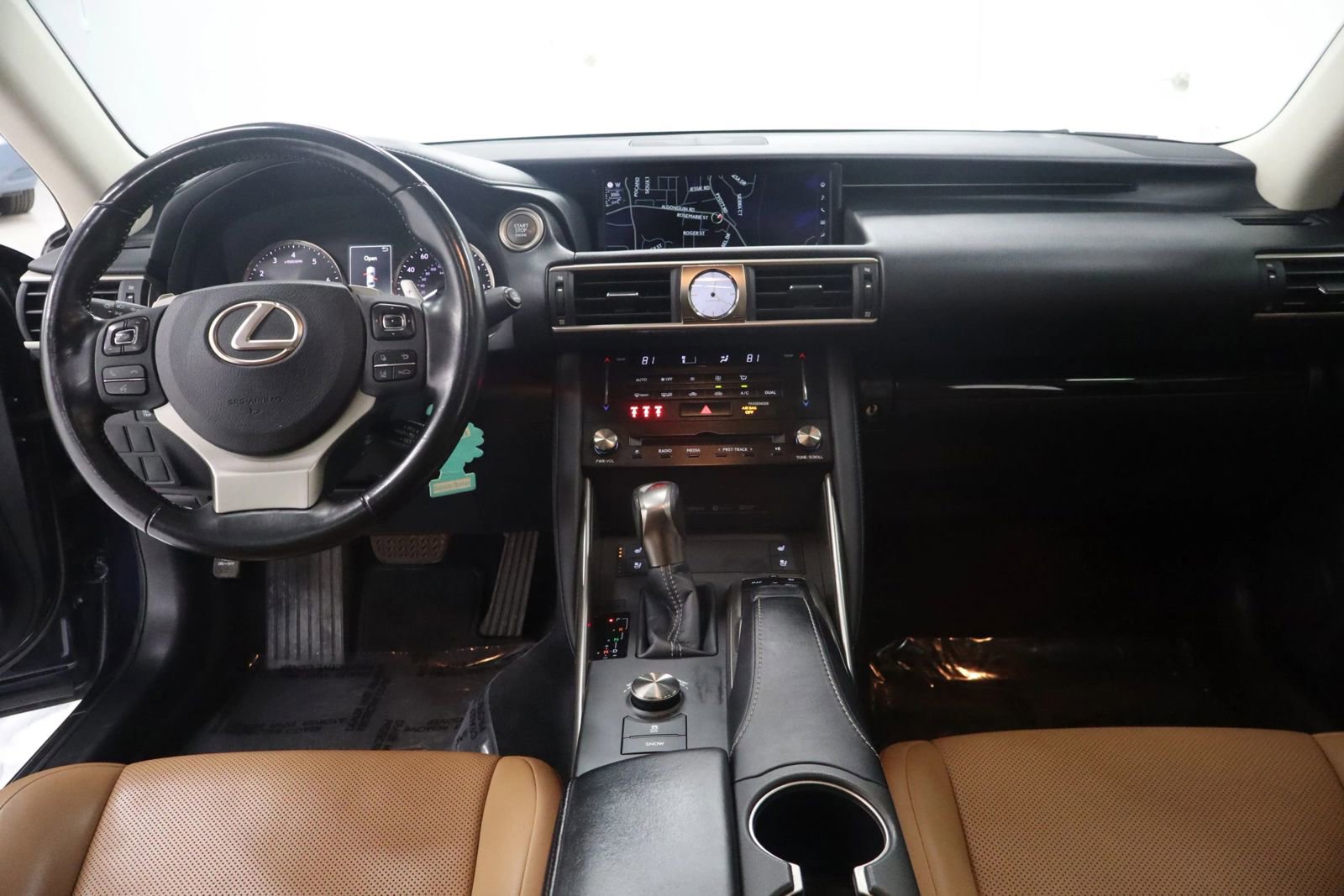 Used 2018 Lexus IS 300 AWD w/ Comfort Package image 18