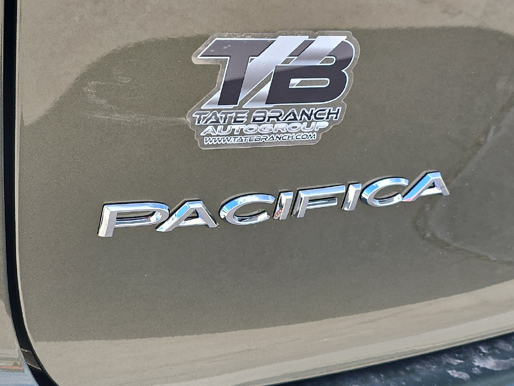New 2027 Chrysler Pacifica Select FWD image 10
