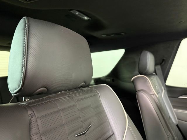 New 2026 Cadillac Escalade V w/ LPO, ONYX Package image 57