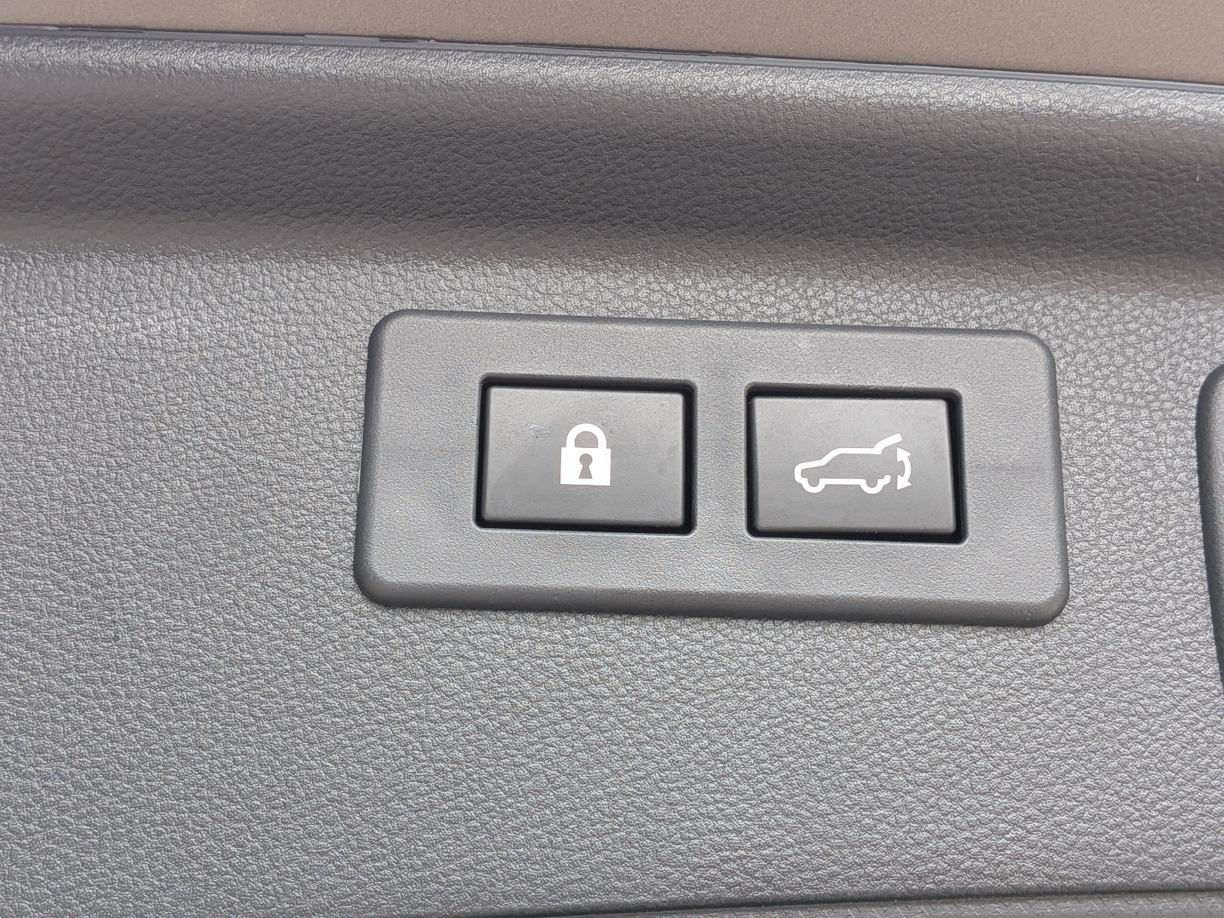 Used 2021 Subaru Forester Premium AWD/4WD image 14